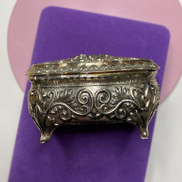 💛 Vintage Silver Plated Floral Trinket Box - Picture 4 of 8